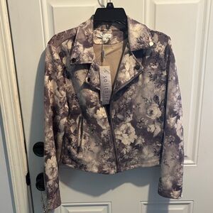 Solitaire Floral Faux-suade Moto Jacket in Purle and Cream